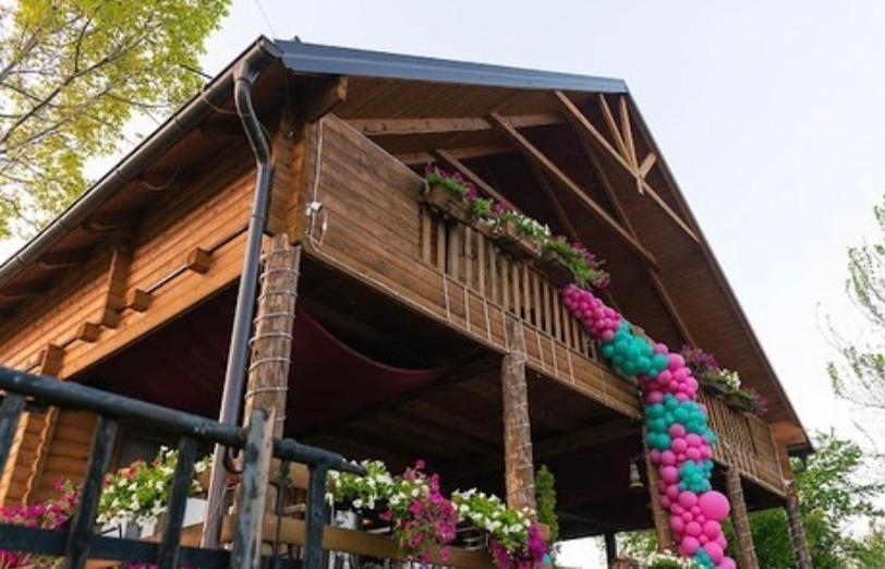 Lolini Bungalovi Нови Сад Екстериор снимка